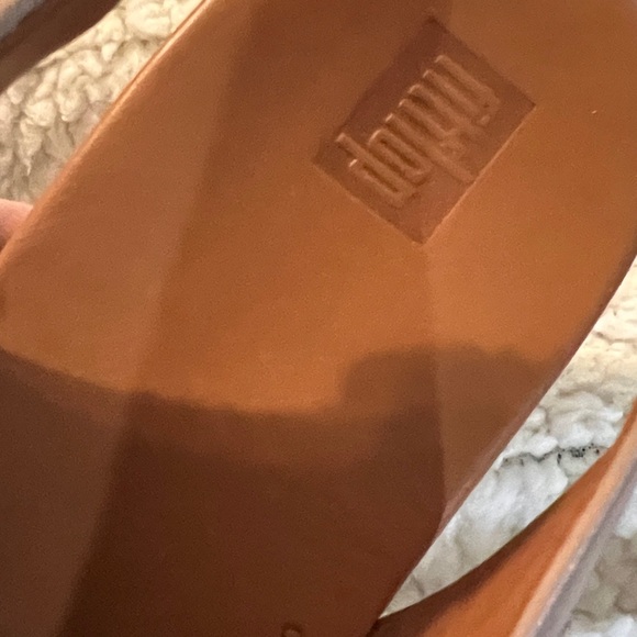 Fitflop Tan Slingback Flats for Casual Comfort - Picture 7 of 9